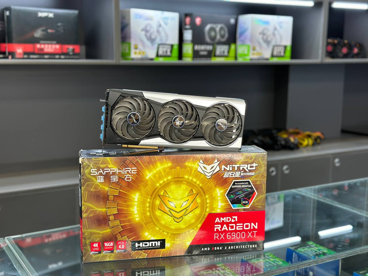 کارت گرافیک +RX 6900xt xfx sapphire nitro (دست دوم)